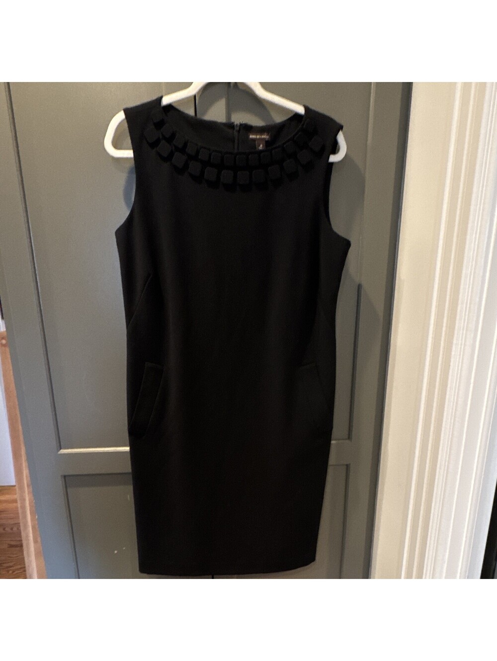Dana Buchanan Black Shift Dress Size 10 [COPY]